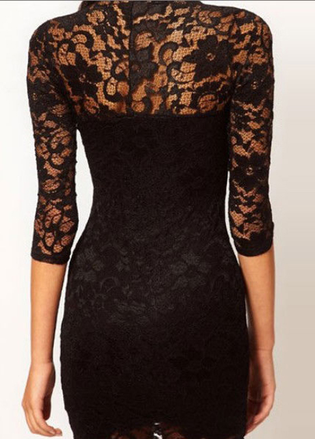 Lace Dress With Scalloped Neck